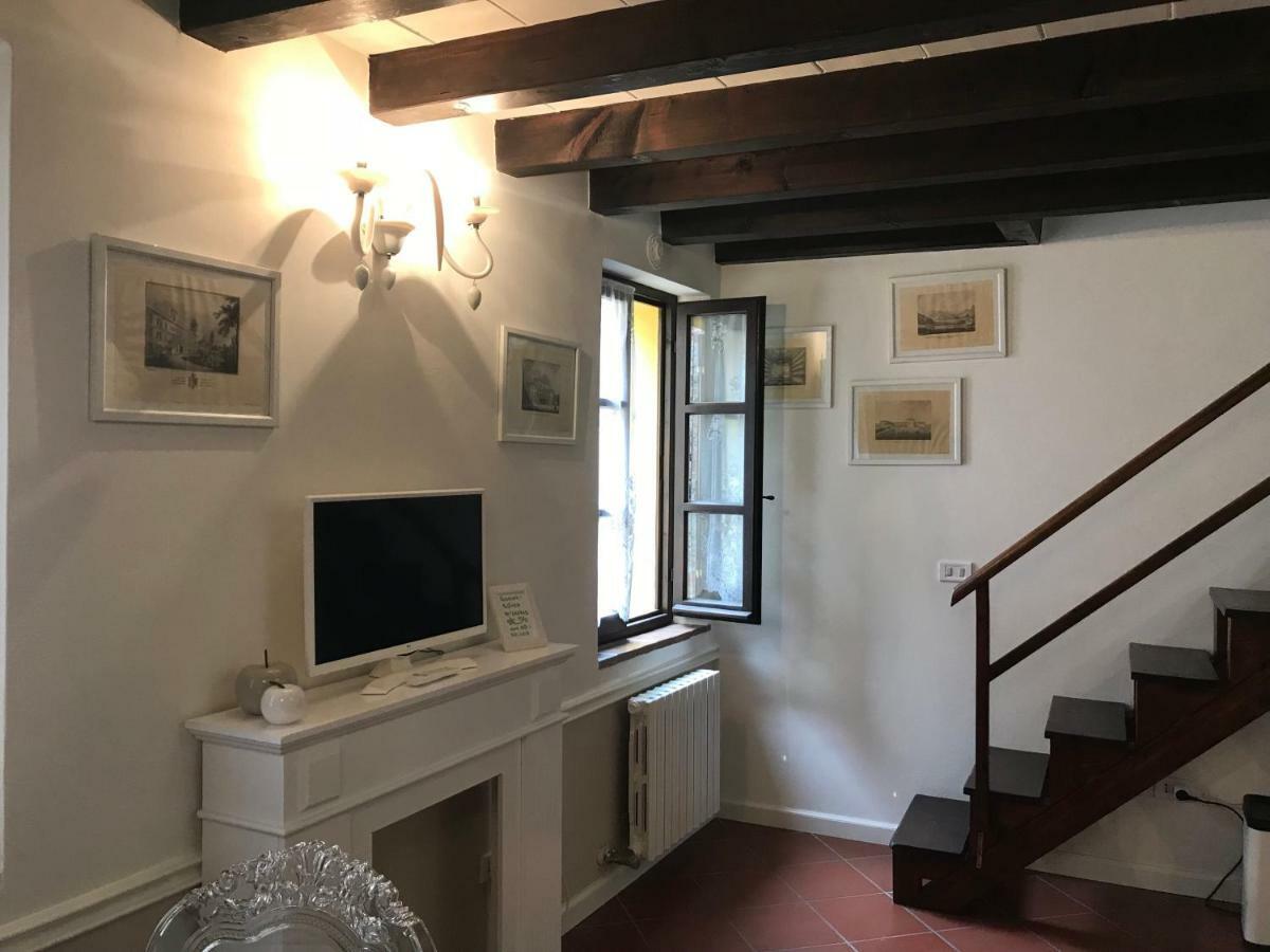 Mansarda57 Apartment Парма Екстериор снимка