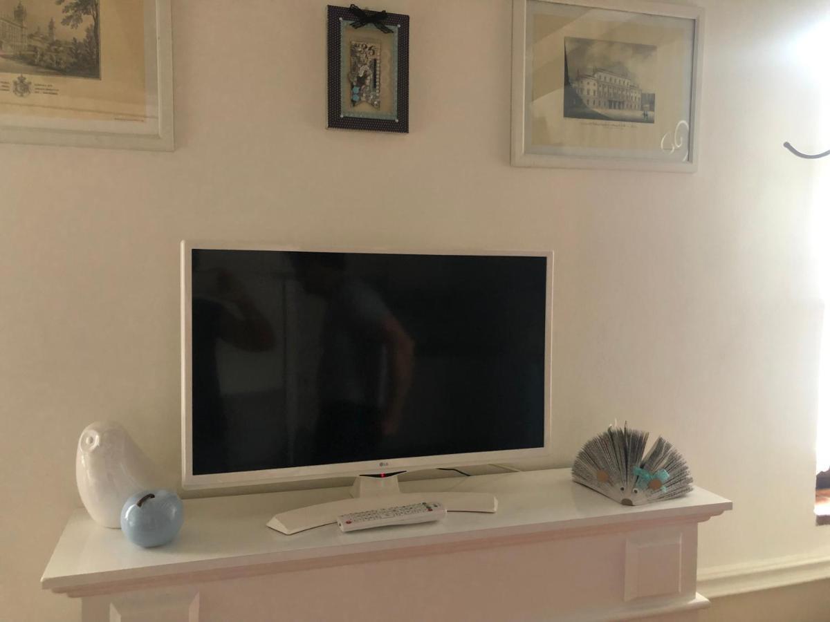 Mansarda57 Apartment Парма Екстериор снимка